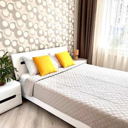 Apartamento Семицвіт Leópolis Exterior foto