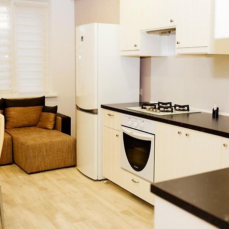 Apartamento Семицвіт Leópolis Exterior foto
