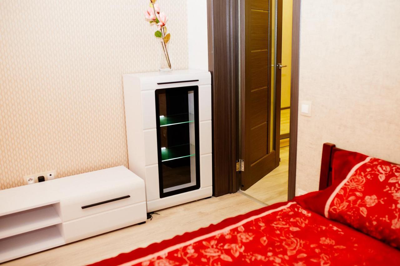 Apartamento Семицвіт Leópolis Exterior foto